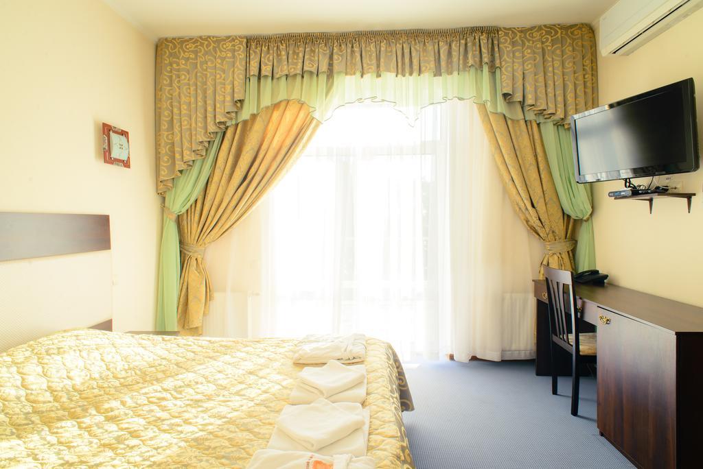Petrovskyi Brovar Brovary Room photo