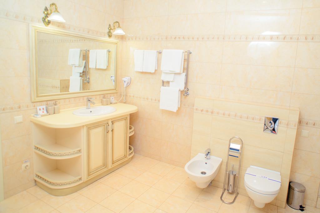 Petrovskyi Brovar Brovary Room photo
