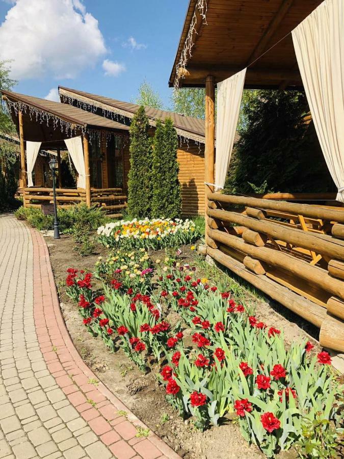 Petrovskyi Brovar Brovary Exterior photo